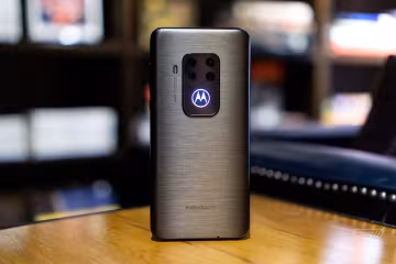 MOTOROLA ONE ZOOM, The Verge