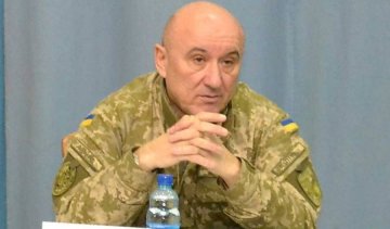 Суд "долюстрував" одіозного екс-замголови Генштабу