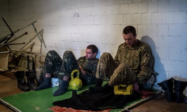 133 военных находятся в плену боевиков - Минобороны