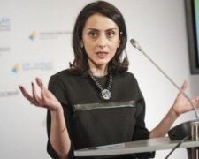 Хмельничани шоковані безграмотністю Хатії Деканоідзе