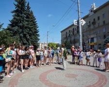 Харківських школярів нагороджують за пости в соцмережах, але не все так просто: яку хитрість вигадали у Кернеса