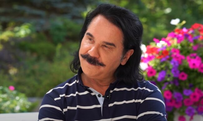 Павло Зибров, скриншот из видео