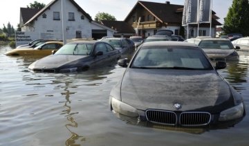 Українцям дали прості поради, як не купити "потопельника"