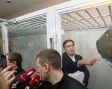Освобождение Саакашвили: у Луценко будут бойкотировать решение суда?