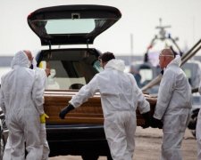 Жорстоко розтерзали: знайдено тіла трьох десятків неповнолітніх дівчат