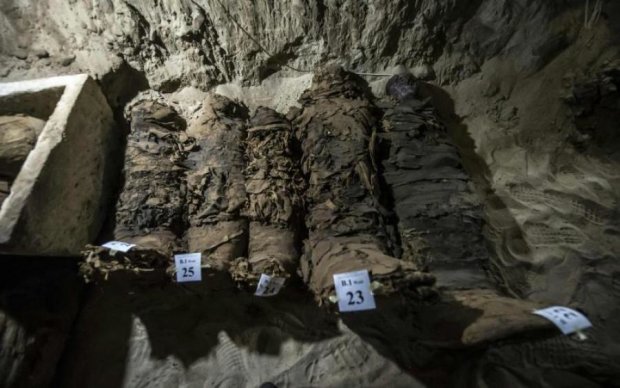 В Египте нашли 17 захороненных мумий