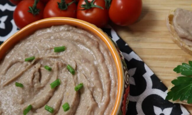 Паштет з квасолі, скріншот: YouTube