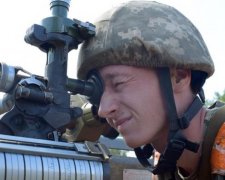 Дают отпор боевикам: появились кадры героических действий украинских воинов