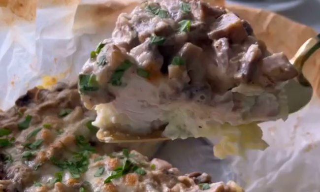 Запеканка с шампиньонами и цветной капустой, кадр из видео