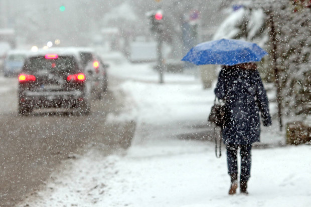Погода на 10 декабря: холодный циклон окрасит Украину в серо-черный