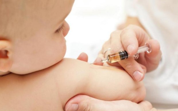 Смертоносну вакцину з Болгарії знову дозволили