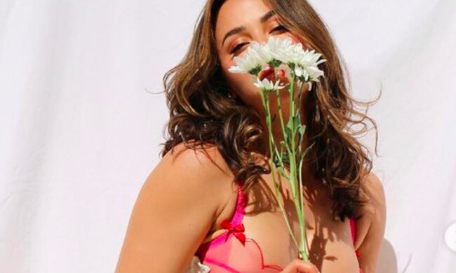 Ана Чері, instagram.com/anacheri/