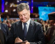 Єдина Церква Порошенка: хто і як обиратиме Патріарха