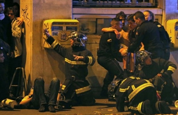 Теракты в Париже: более 153 человека погибли и сотни ранены