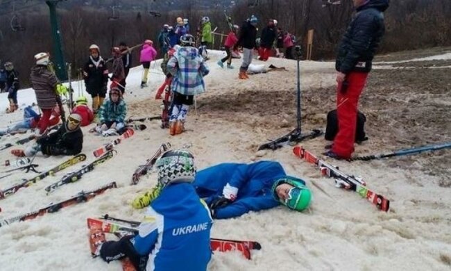 Українські чемпіони зламали лижі на Закарпатті (фото)