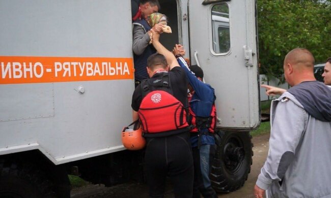 Эвакуация, фото МВД
