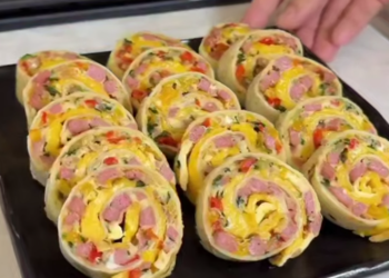 Рулет из тортильи с колбасой, кадр из видео