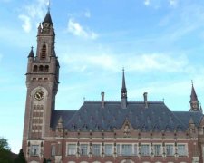 Поглумилися і погрожували: мусульмани довели депутатку до самогубства