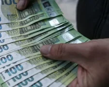 Євро: репарації для українців