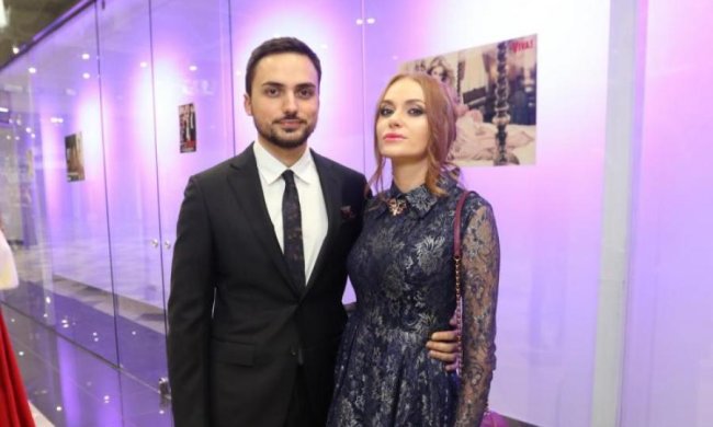 Слава Камінська з чоловіком показали свою еротичну фантазію: фото