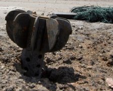 Вантажівка із бійцями підірвалася на фугасі, є загиблі