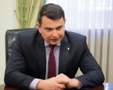 Полиция и прокуратура проверит, как Сытник "отмазывал" своего подчиненного от пьяного ДТП