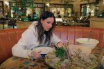 Надя Дорофєєва їла руками баранину з рисом: рецепт традиційної ніжної страви