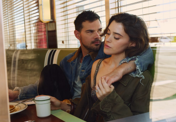 Тейлор Лотнер с женой Тэй, фото из соцсетей