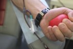 Новонародженого українця з'їдає рак, терміново потрібні донори: "Емірчик хоче жити"