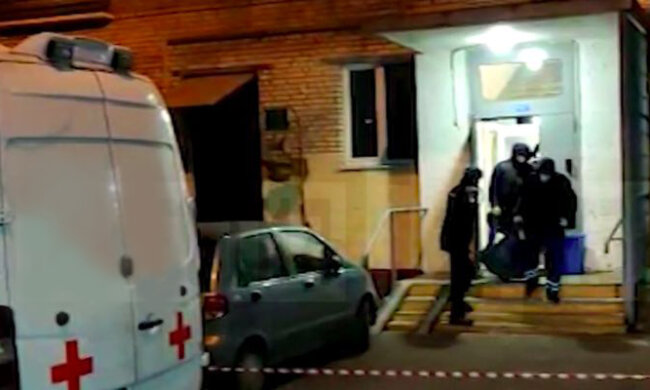 Москвичка задушила своїх маленьких дітей, фото з місця подій росЗМІ