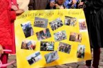 Під посольством Нідерландів у Києві спалили зображення Путіна