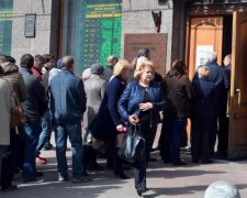 Нацбанк сунул нос в депозиты украинцев
