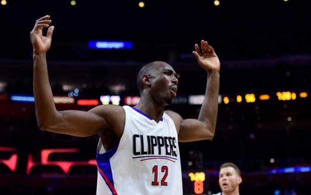 НБА: Х'юстон підписав контракт з екс-форвардом Кліпперс