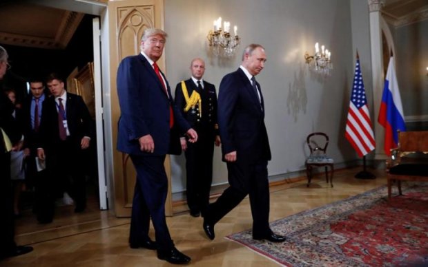 Встреча Трампа и Путина: физиогномист рассказал, кто был "сверху"
