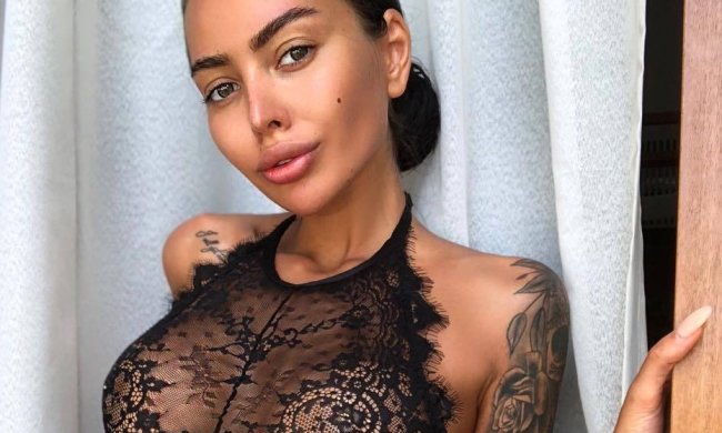 Альона Омович