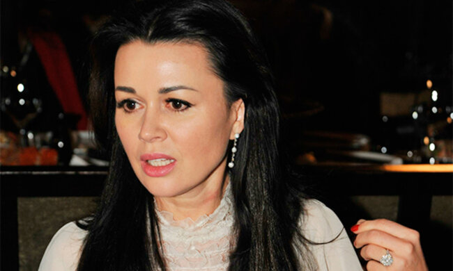 Известный маг пролил свет на "проклятье" онкобольной Заворотнюк: "Духи могут наслать..."