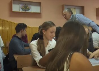 Школа, скриншот: Youtube