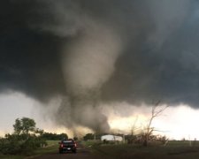 Появилось видео последствий разрушительных торнадо в Луизиане