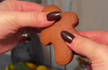 Имбирные пряники, кадр из видео