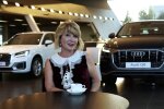 Львів'янка взяла корону на "Grandma International", найгарніша бабуся 2020: кадри тріумфу