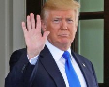 Кортеж Трампа вже начудив у Давосі