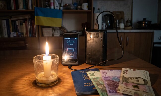 відключення світла смартфон повербанк свічка