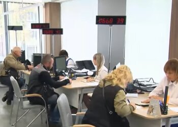 Предоставление субсидии, кадр из видео