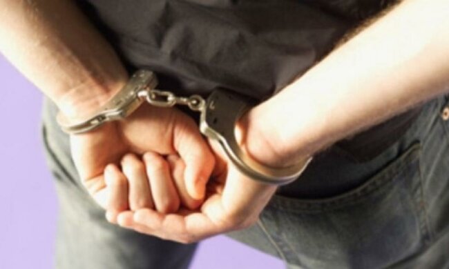 Украинец в Польше пытался изнасиловать трех женщин 