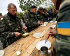 СМИ показали трогательную историю волонтерки, накормившей тысячи бойцов на передовой