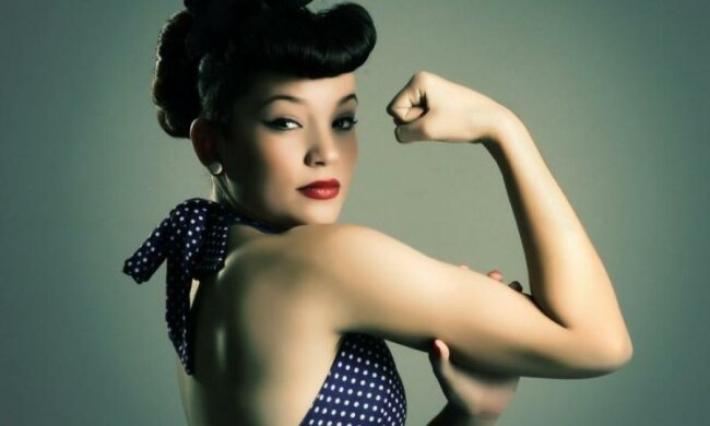 Благав про пощаду: смілива українка затримала злодія голими руками