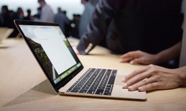 Apple запатентовала ноутбук будущего