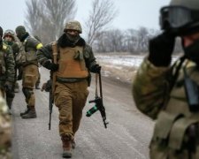 "Правий сектор" не має права воювати в АТО