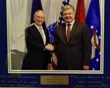 У глави Пентагону виявився "київський" годинник