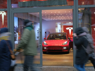 Tesla Model 3, фото: gettyimages